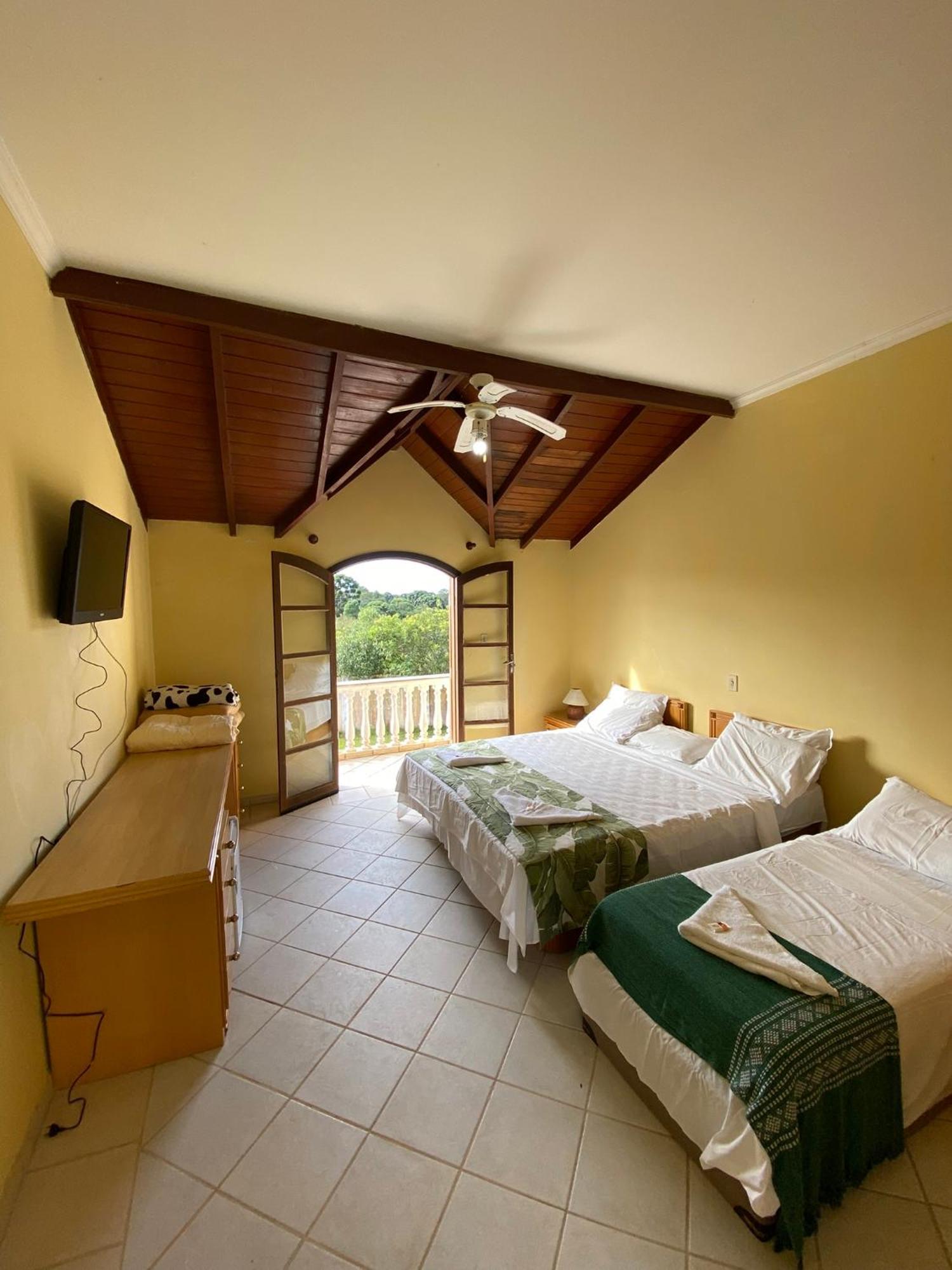 Hotel Velha Corte Сан-Жозе-дус-Піняйс Екстер'єр фото